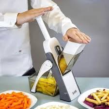 SliceGuard Pro — Safe Mandoline Slicer & Vegetable Cutter