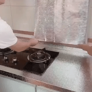 Waterproof Kitchen Foil Sticker (45×150cm)